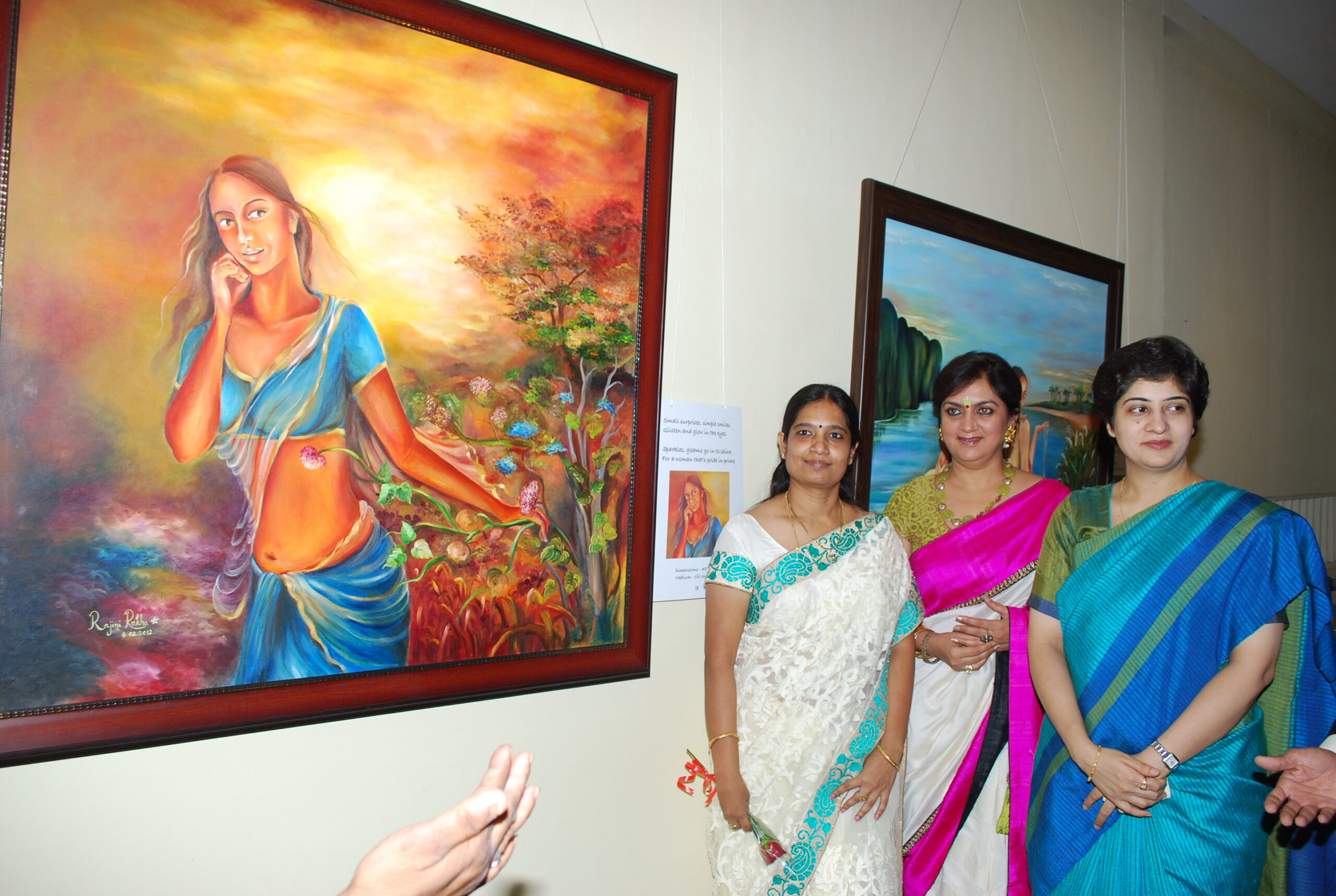 Rajini Rekha with dignitaries